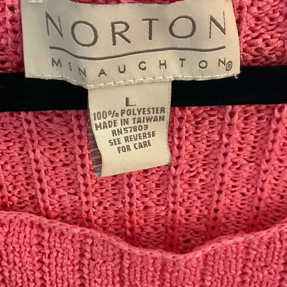 Pink Ribbed Tank Top - Picture 3 of 4